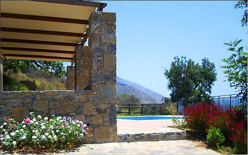 Villa (5) - Terrasse und Swimmingpool